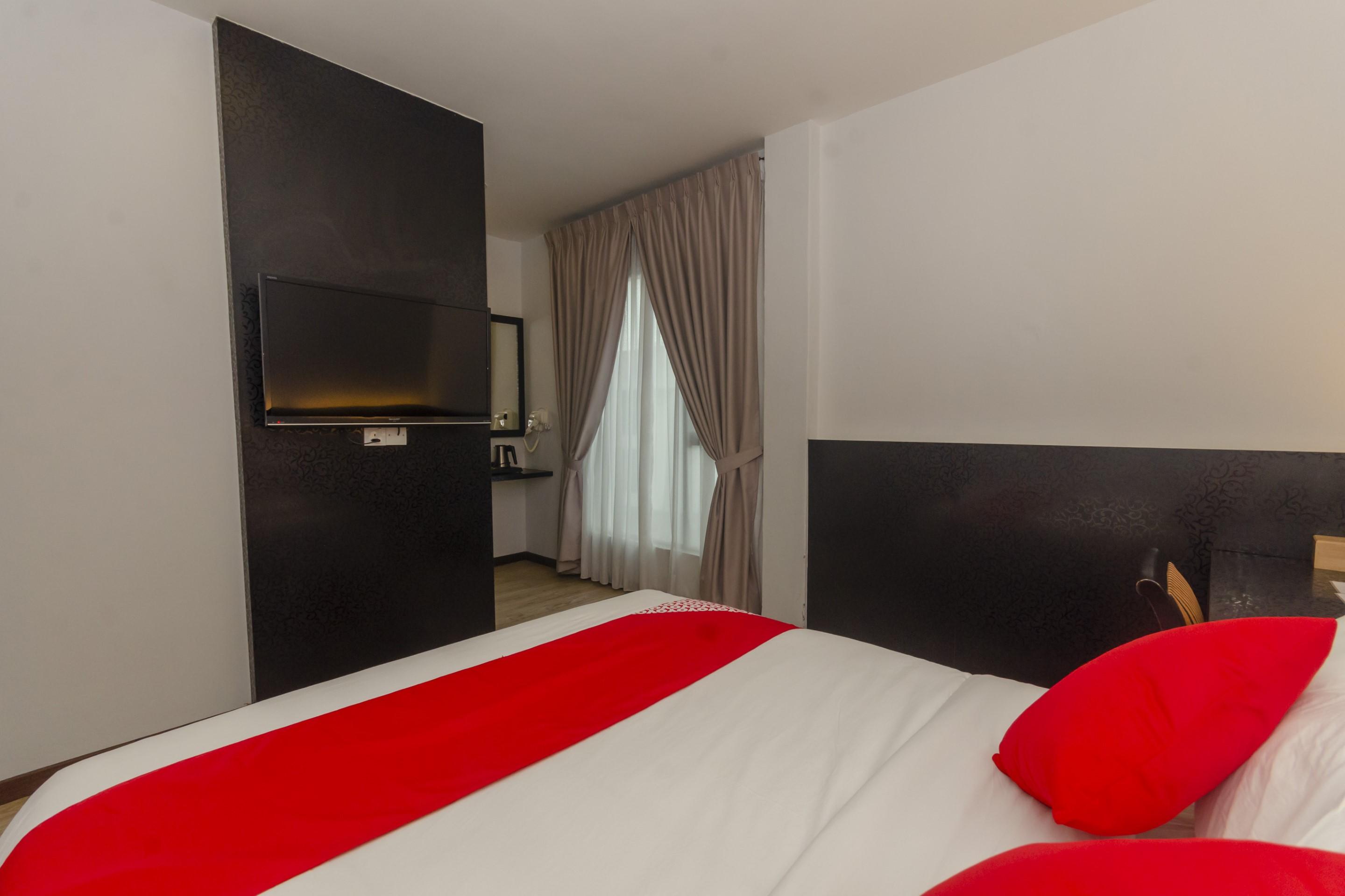 OYO 717 Mr J Hotel Wakaf Che Yeh 2 Eksteriør billede