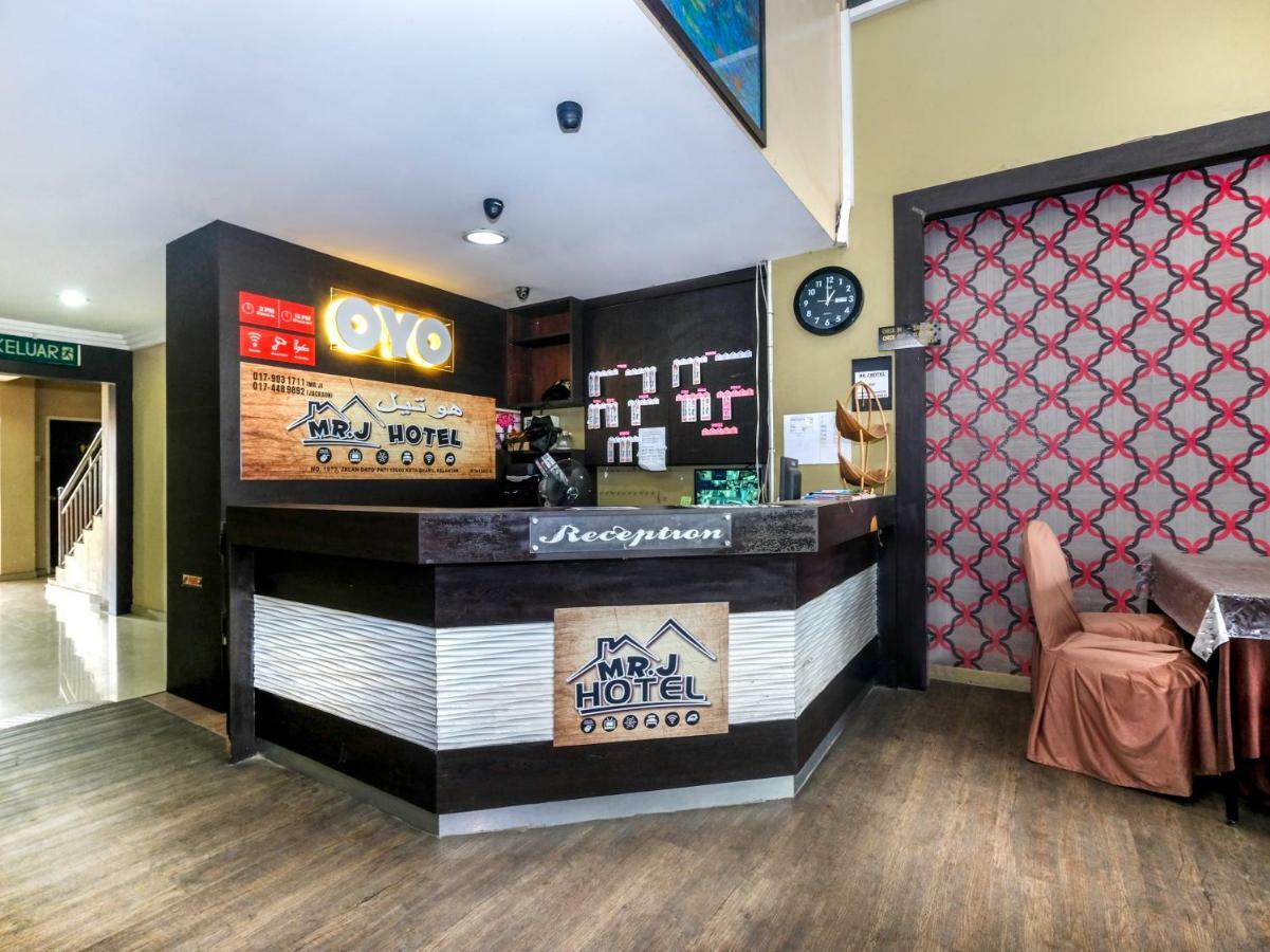 OYO 717 Mr J Hotel Wakaf Che Yeh 2 Eksteriør billede