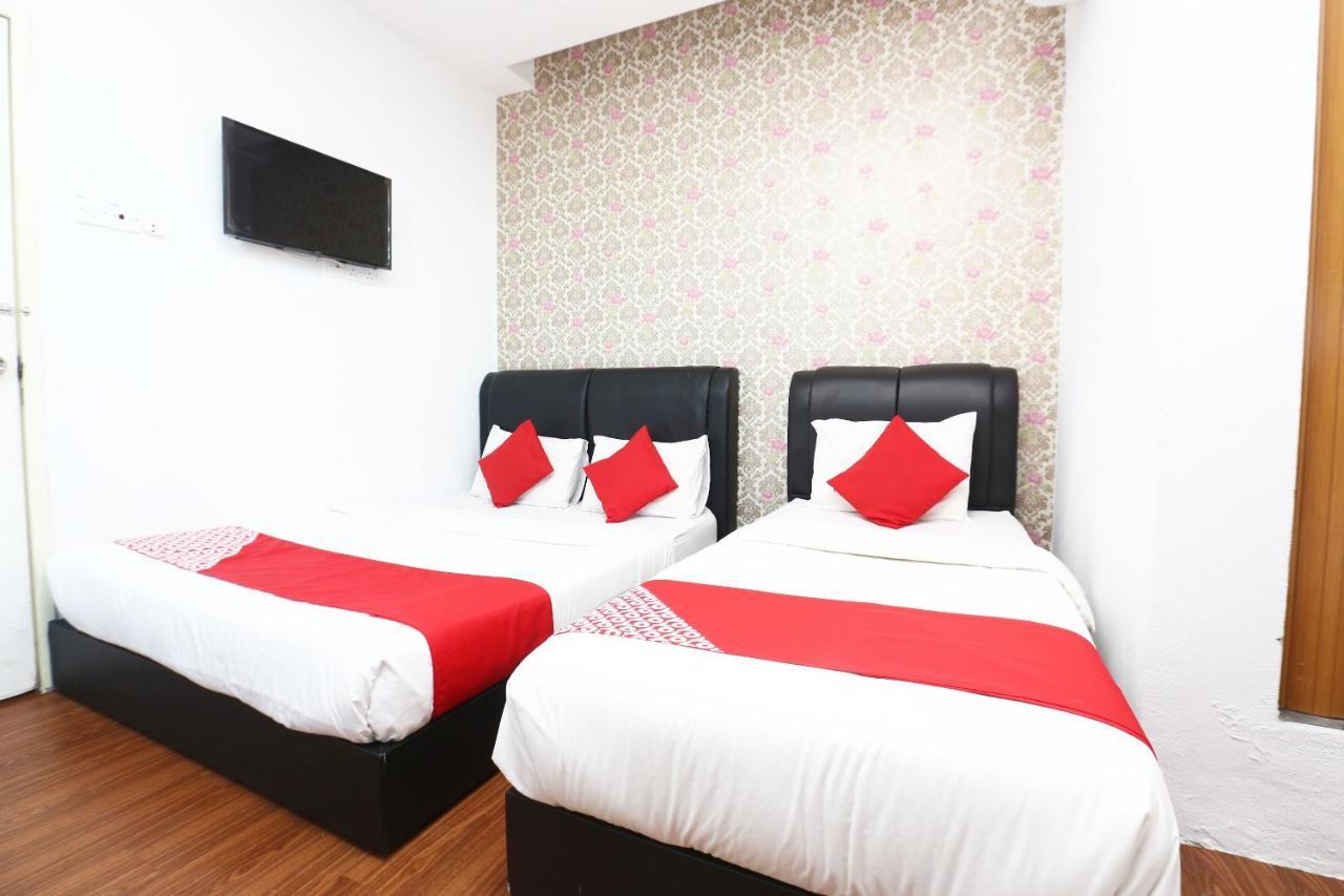 OYO 717 Mr J Hotel Wakaf Che Yeh 2 Eksteriør billede