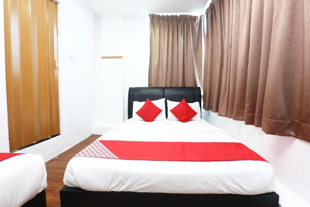 OYO 717 Mr J Hotel Wakaf Che Yeh 2 Eksteriør billede